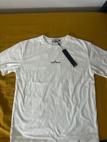 T-shirt stone island 