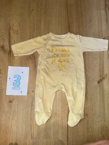 Pyjama en velours 3 mois