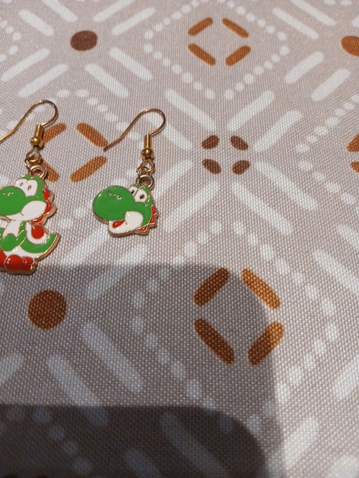 Yoshi boucles d'oreilles pièce unique - photo numéro 3