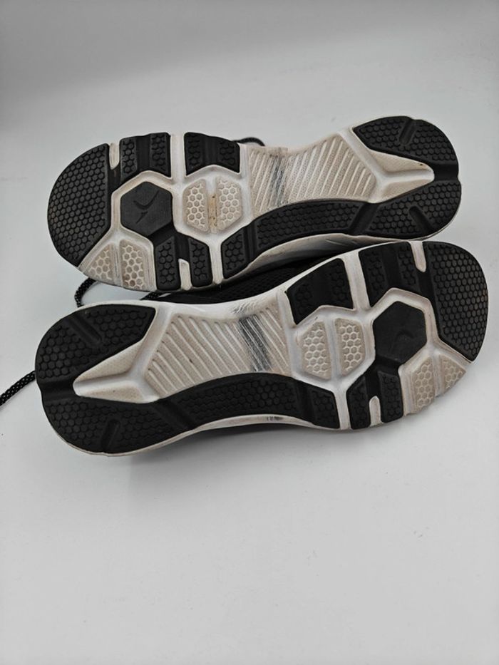 Chaussures noire Domyos t37 - photo numéro 3