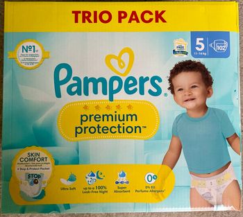 Trio pack couches Pampers Premium taille 5 (102 couches)