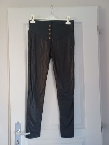 Pantalon simili cuir