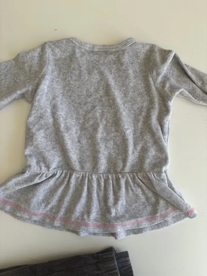 Pyjama gris - photo numéro 5