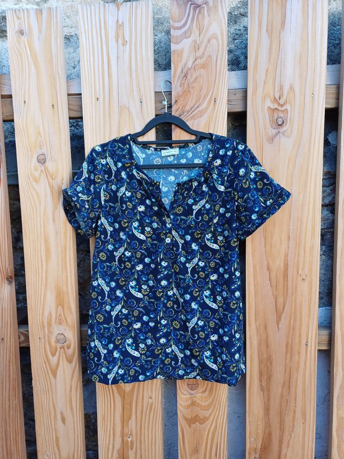 Jolie blouse à manches courtes bleue imprimé fleuri Firefly - photo numéro 3