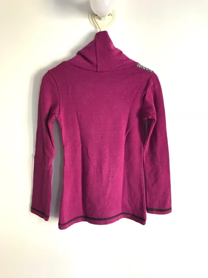 Pull col roulé à strass 8 ans - photo numéro 4