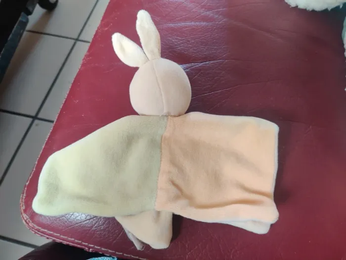 Doudou plat lapin vert jaune orange JJA - photo numéro 4