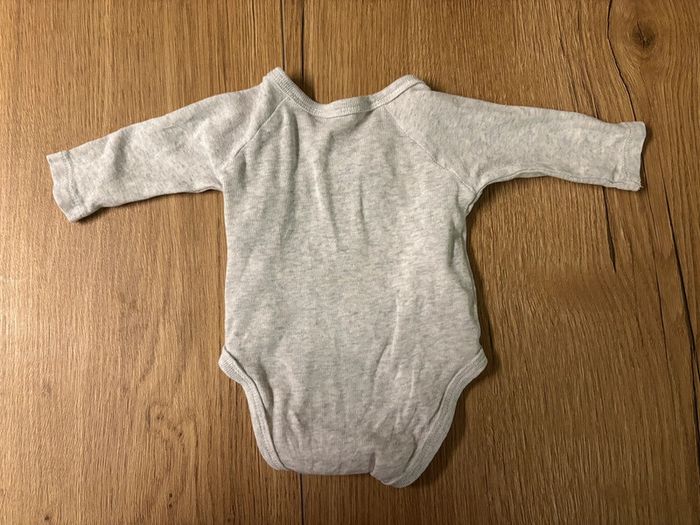 1 body 1 mois Tex gris - photo numéro 2