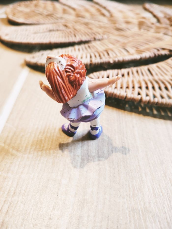 🪆Figurine Cabbage petite fille rousse ballerine danseuse étoile année 1984 marque Cabbage Patch kids - photo numéro 2