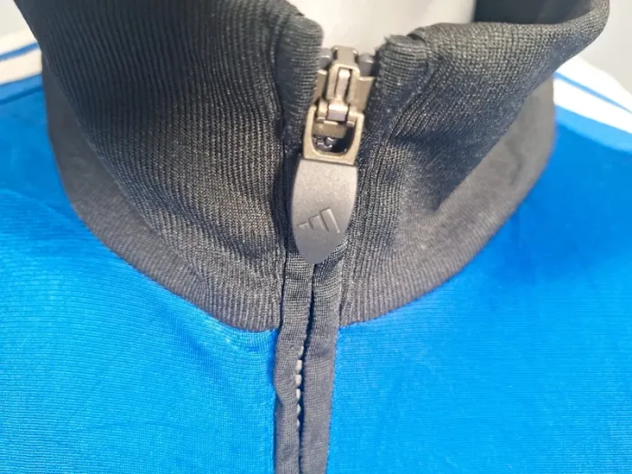 Veste Adidas vintage zippée – Taille L – Bleu/Noir – 2005 - brodé (573) - photo numéro 4