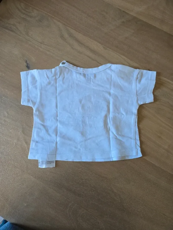 Tee-shirt - photo numéro 3