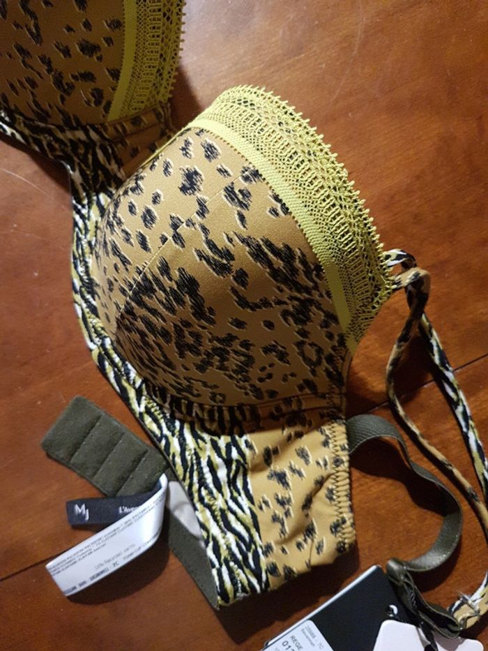 Soutien gorge Marie jo 85D - photo numéro 4