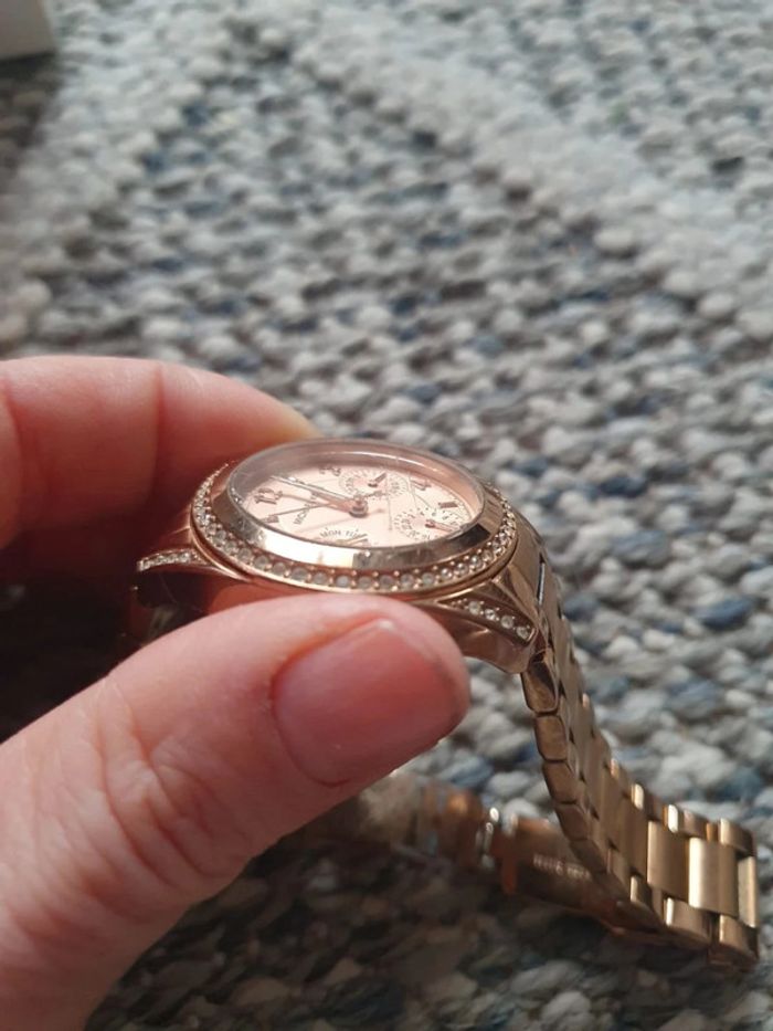 Montre Michael Kors doré rose - photo numéro 7