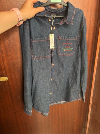 Chemise bonton neuf