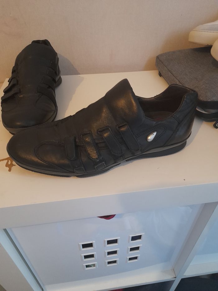 Chaussure baskets  noire homme ,Marque Dotticoli. T41. - photo numéro 4