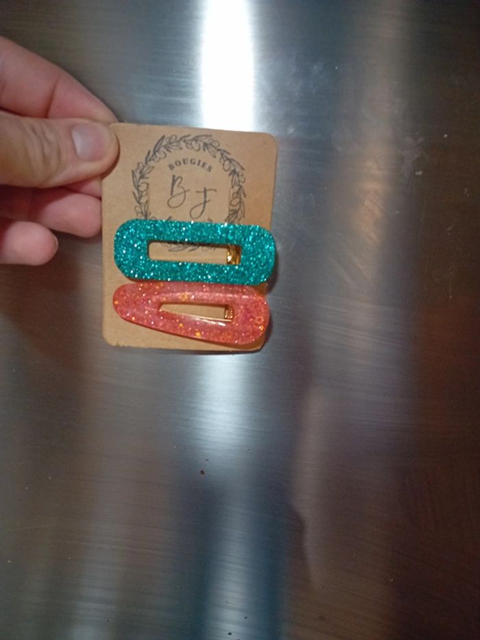 Lot de 2 barrettes à cheveux en résine