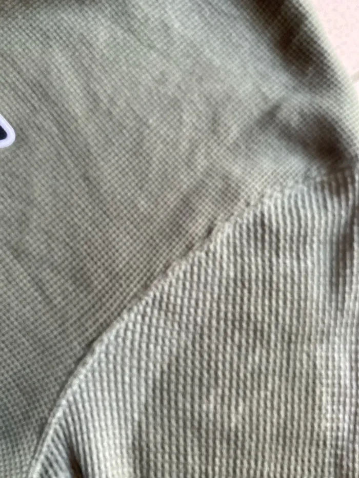 Tee shirt Sweat léger avec capuche long taille L vans Neuf - photo numéro 9