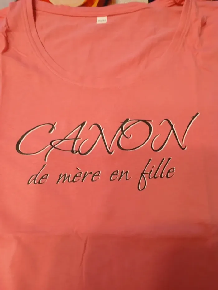 Tee shirt femme taille 50/52 - photo numéro 2