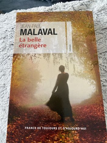 La Belle Étrangère