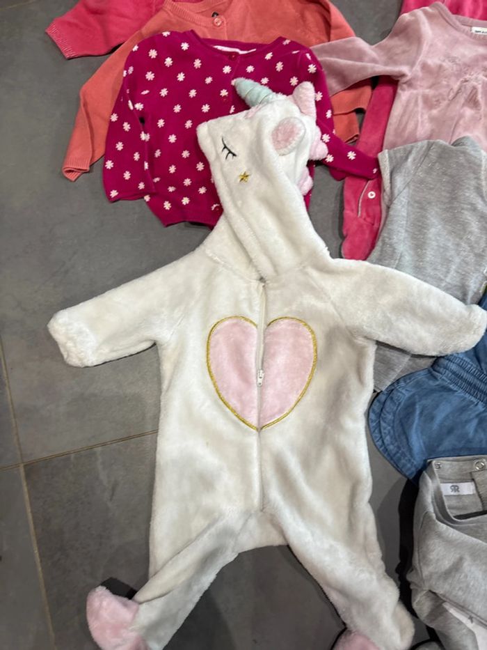 Lot de vêtements filles 3 mois hivers - photo numéro 5