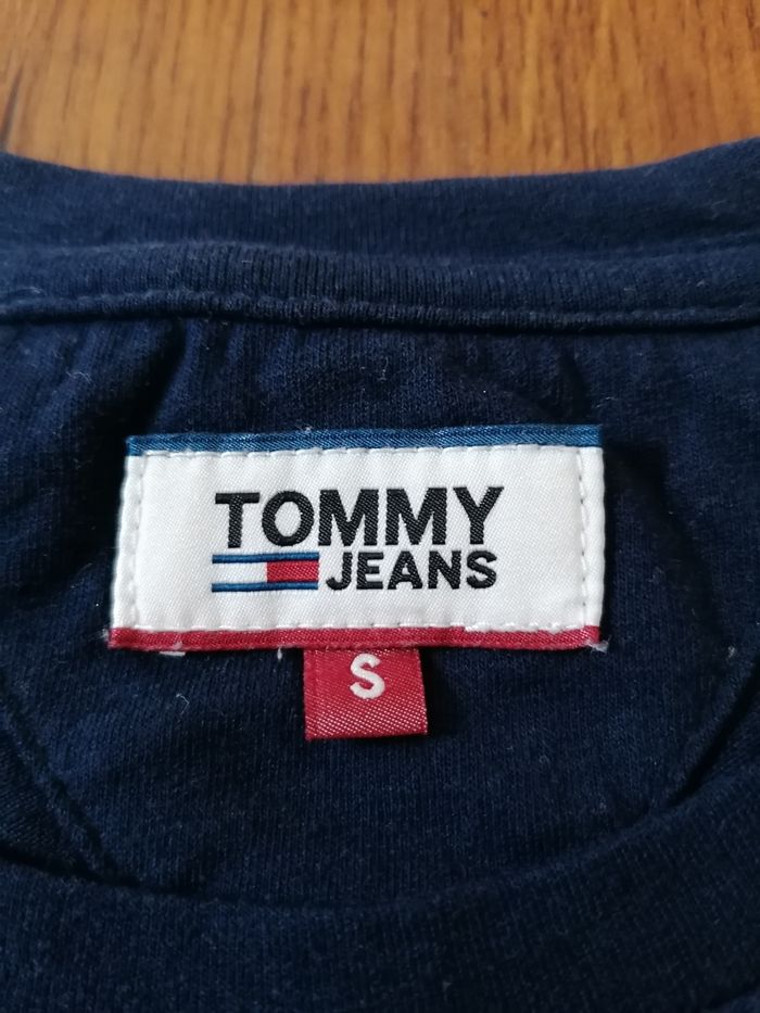 T shirt femme taille S Tommy jeans - photo numéro 3