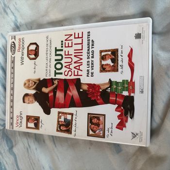 DVD tout… sauf en famille