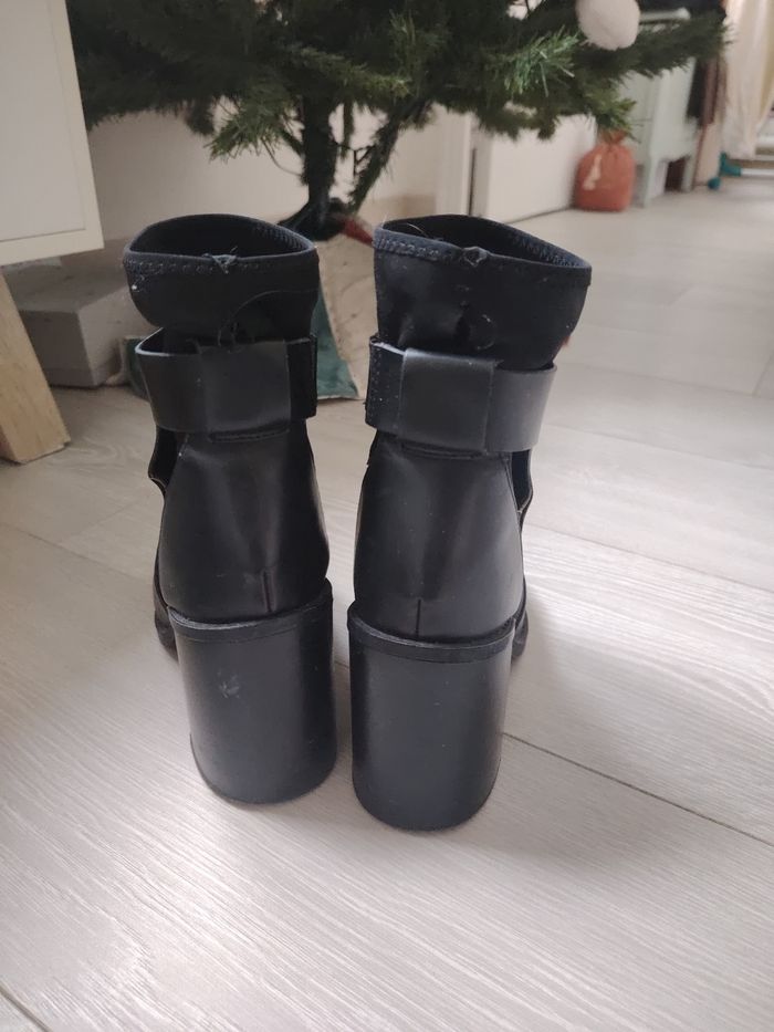 Bottines talons noires - photo numéro 4