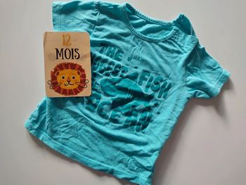 Tee shirt taille 12 mois