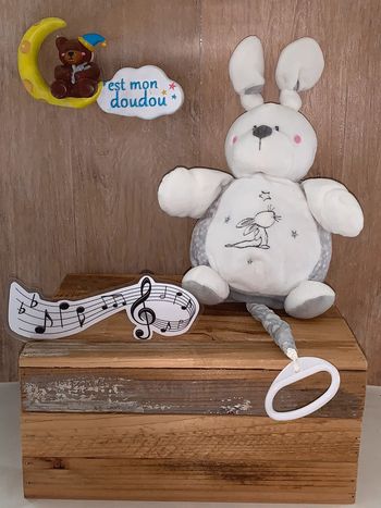 Doudou lapin blanc musical 🎶 nicotoy