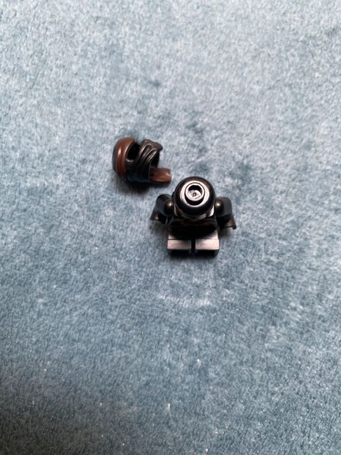 Minifigurine lego Ninjago Master of the Mountain Cole - Spinjitzu Burst - photo numéro 6