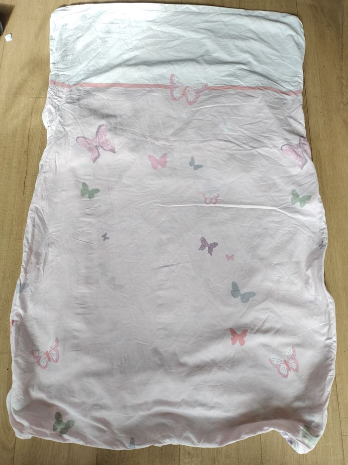 Parure de lit tout en un bébé couette zippée drap housse comme neuf Vertbaudet - photo numéro 2