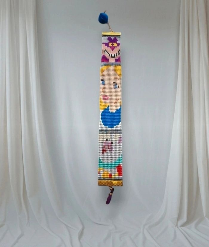Marque page alice aux pays des merveilles