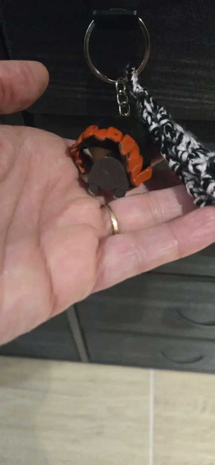 Porte clef Nezuko Kamado neuf - photo numéro 6