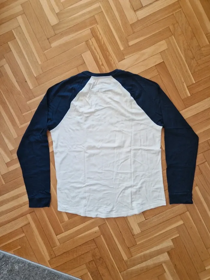 T-shirt manche longues Hollister - photo numéro 4