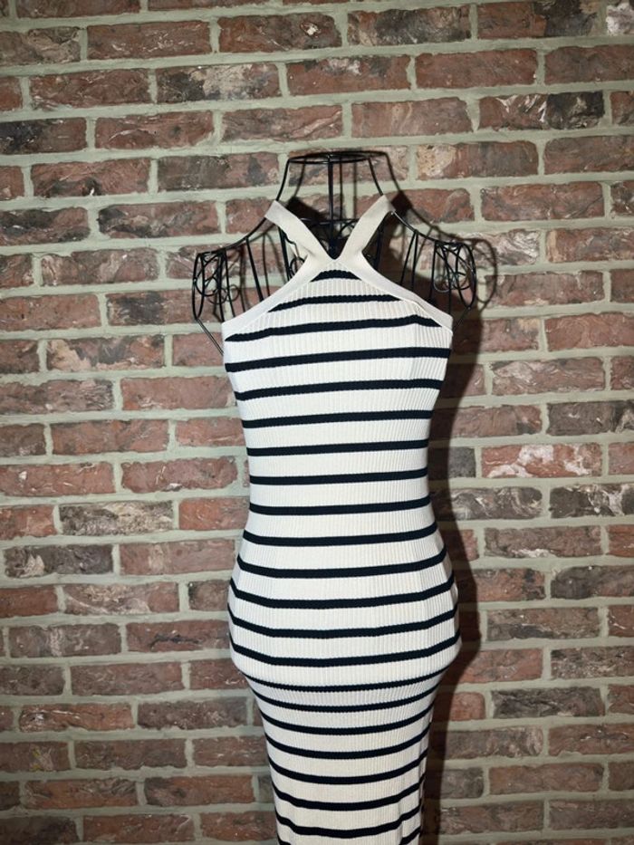 Robe longue rayée Bershka Taille M / 38 , dos croisé et fente - photo numéro 3