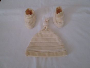 Ensemble bonnet + chaussons