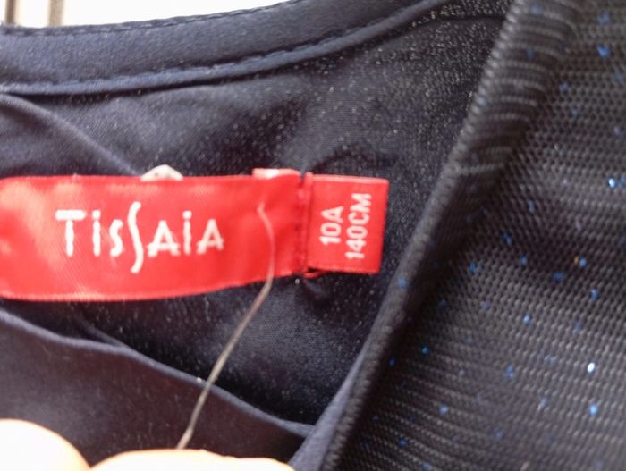 Robe neuve Tissaia 10 ans - photo numéro 4