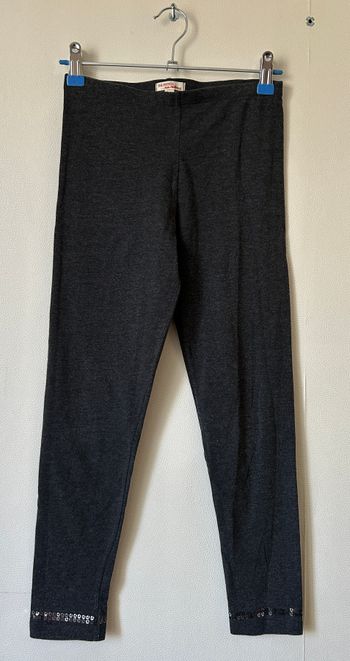 Legging avec bande de sequins en bas