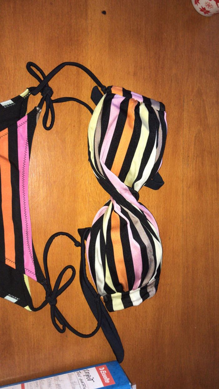 Maillot de bain 2 pièces taille 38 - photo numéro 3