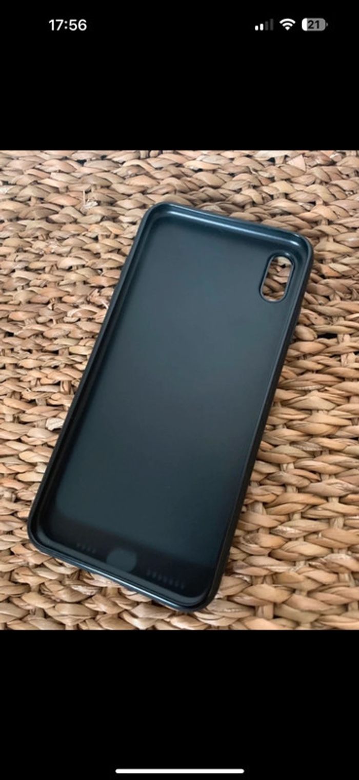 Coque iPhone sorciere - photo numéro 3