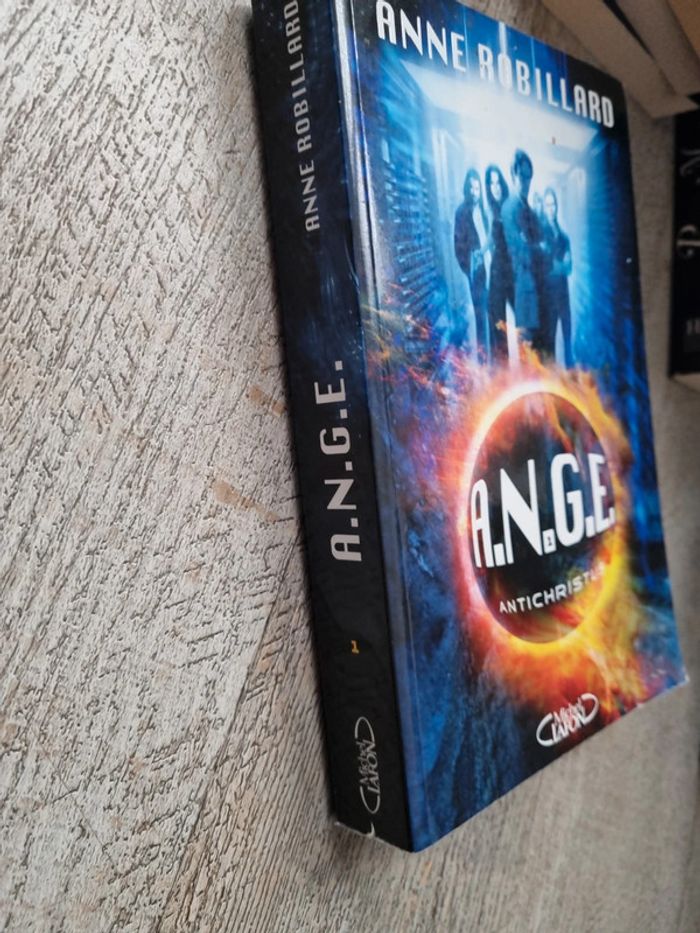 Livre broché ange Anne robillard tome 1 - photo numéro 3