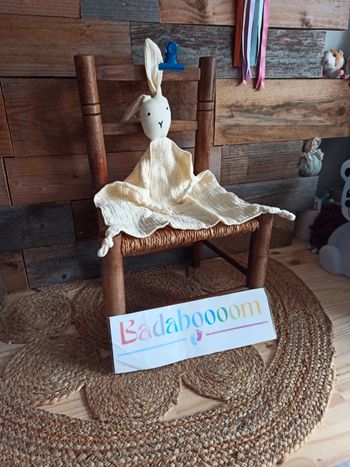 Doudou lapin gaze de coton blanc cassé neuf