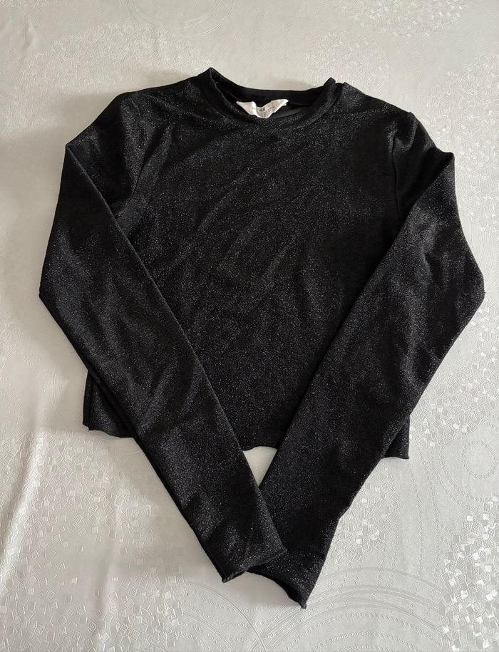 Teeshirt pailleté , H&M, TB état, taille 155/163 - photo numéro 2
