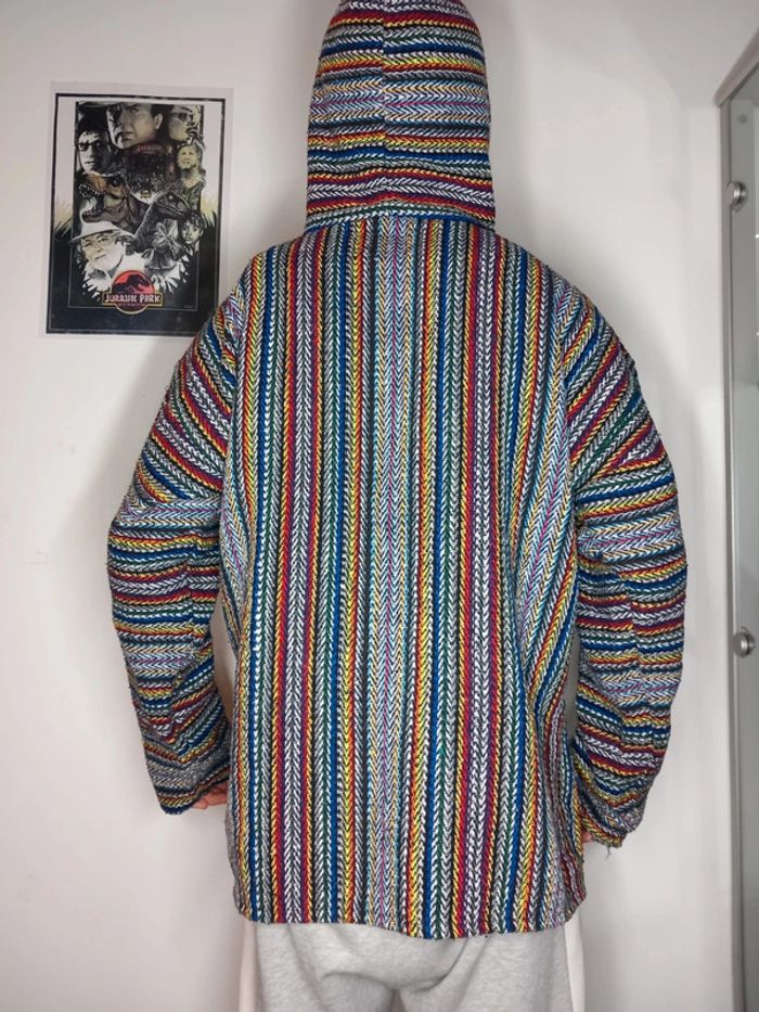 Poncho multicolore earth ragz M en tres bon état - photo numéro 2