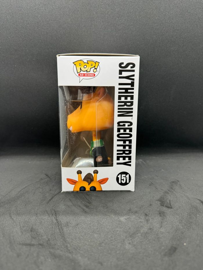 Funko pop Toys R Us Harry Potter Slytherin Geoffrey 151 - photo numéro 5