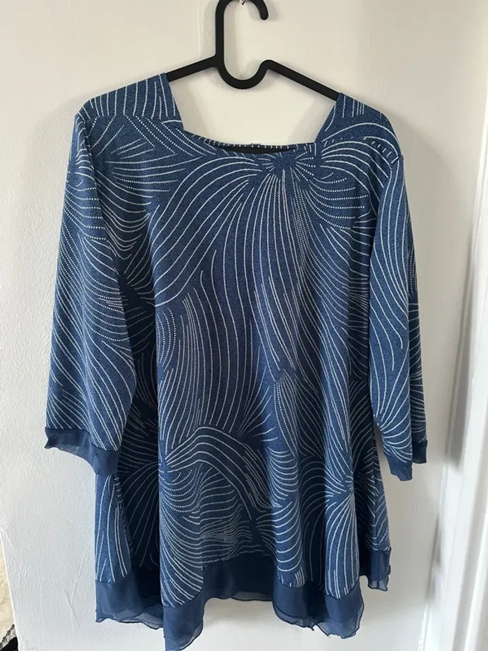 Haut asymétrique