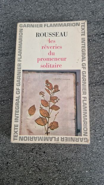 Livre Les rêveries du Promeneur solitaire - Rousseau