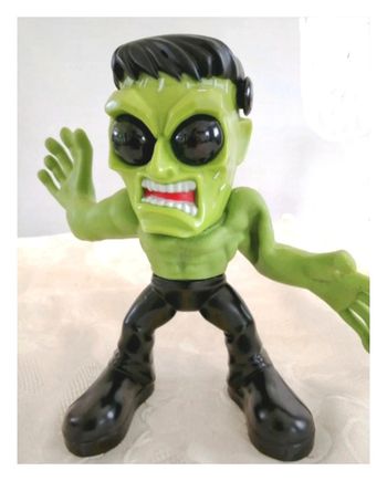 Figurine