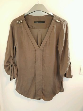 Très joli haut Zara