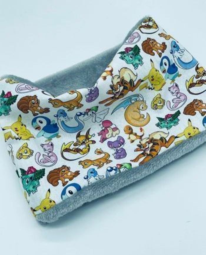 Cache cou enfant Pokémon 8/10 ans