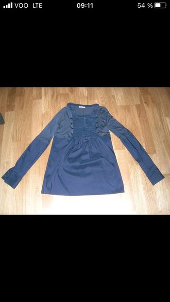 Belle chemise bleu marine neuve violet S